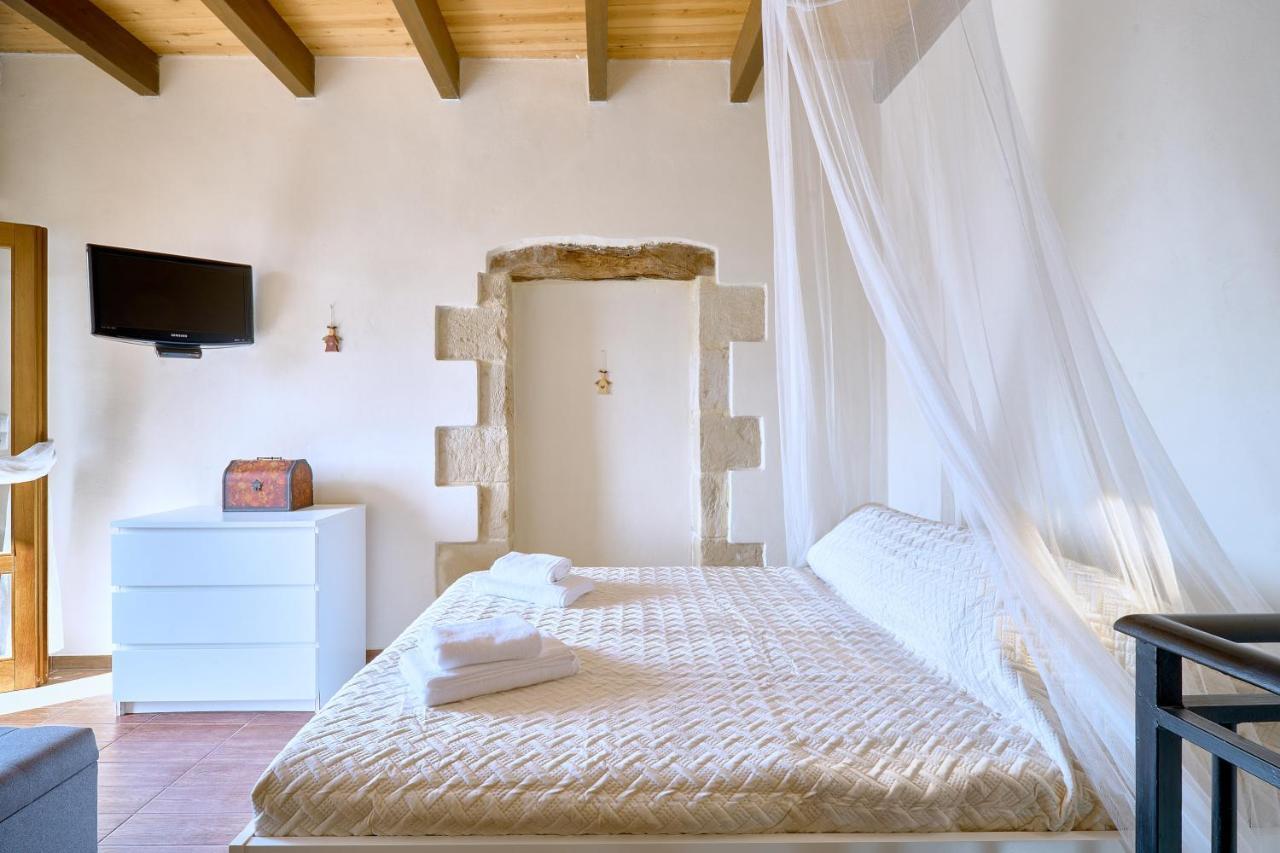 Vaggelis Little Stone House Villa Maredhiana Luaran gambar