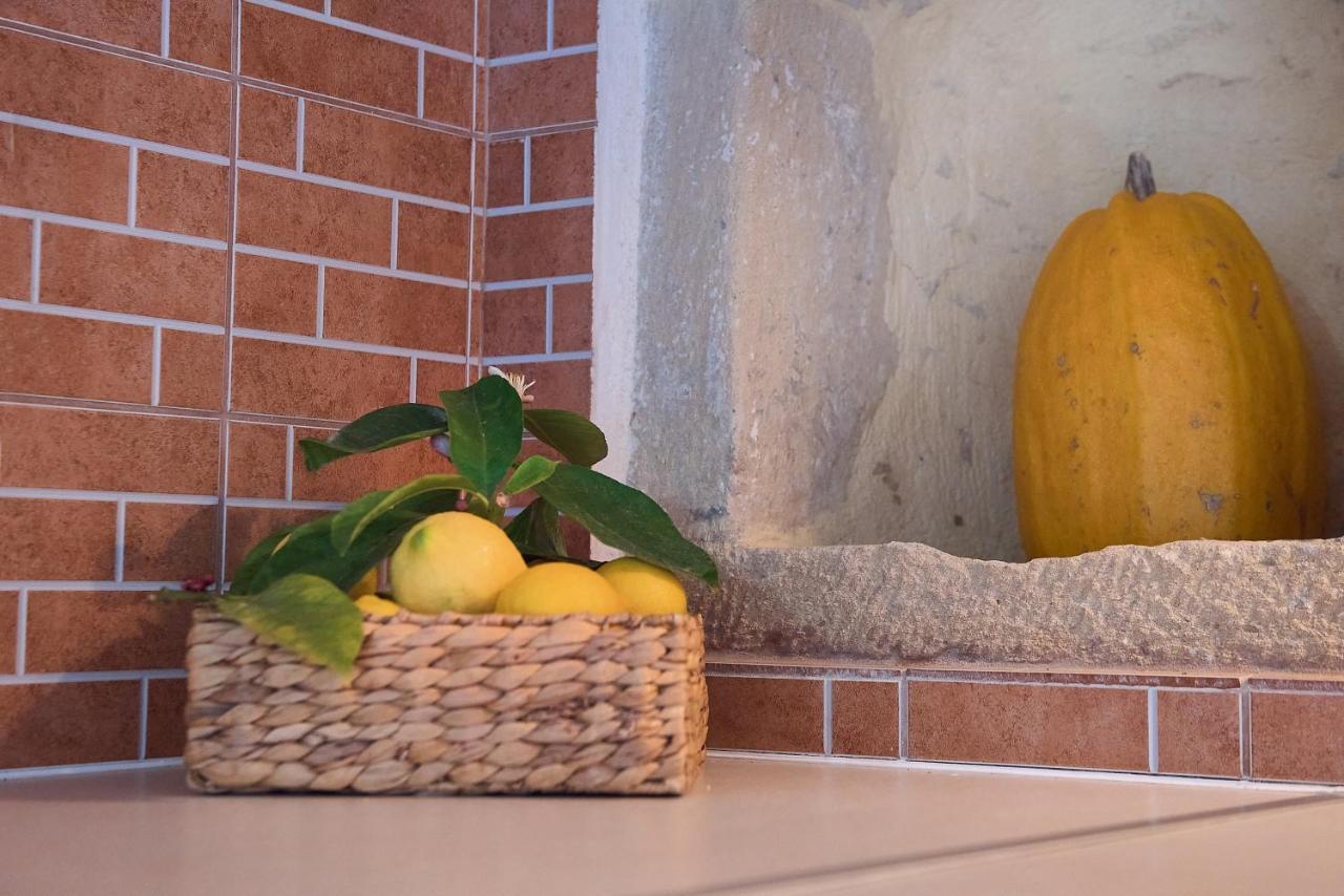 Vaggelis Little Stone House Villa Maredhiana Luaran gambar