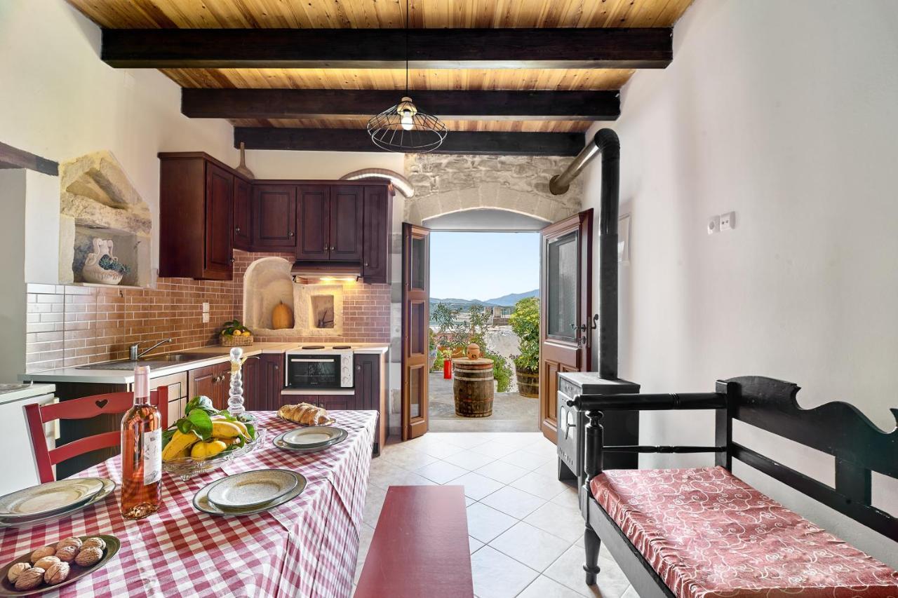 Vaggelis Little Stone House Villa Maredhiana Luaran gambar